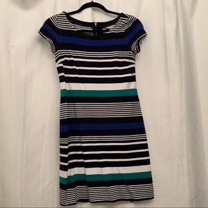 Banana Republic shift dress size 2